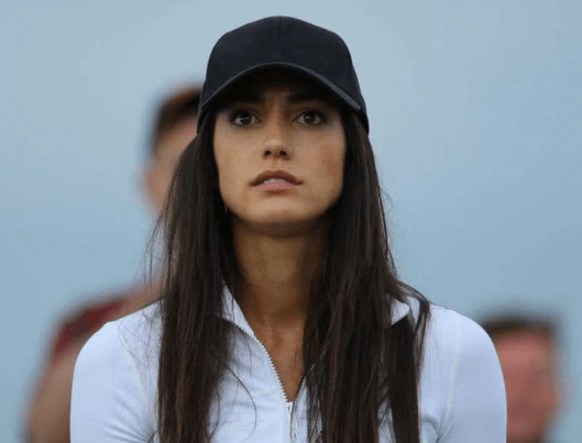 Allison Stokke Net Worth